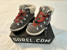 New NIB - SOREL Youth Out N About Conquest Boot in Quarry - Size 3