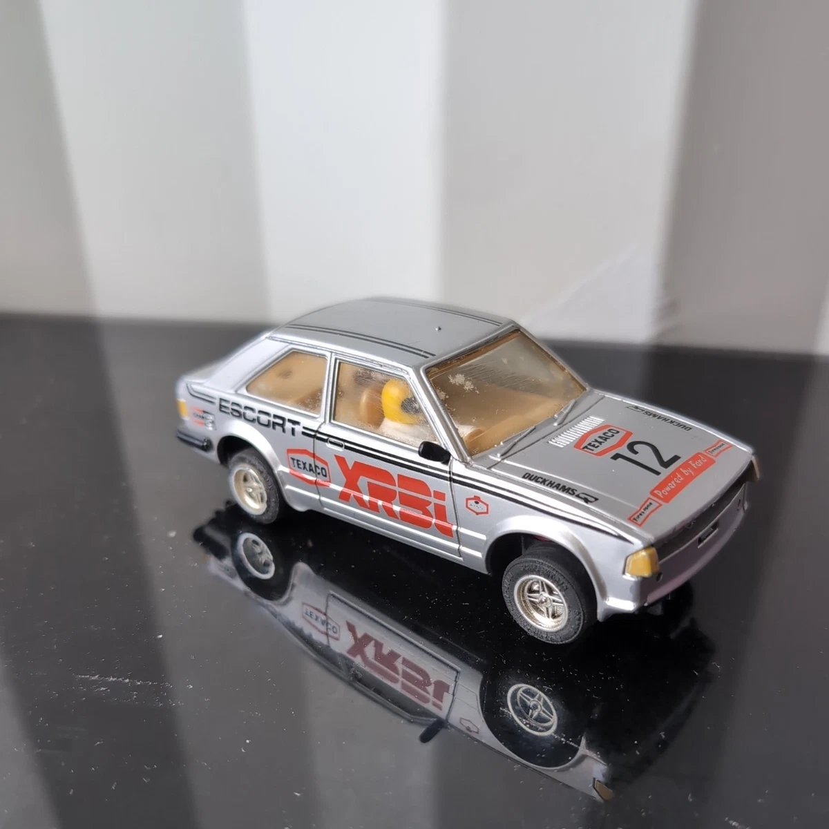 Scalextric Ford Escort MK2 Hot Rod De Mick 'Duffy' Collard | Coche De Slot Para Pista | Modelo Coleccionable De Competición Circuito De Slot Scalextric Ford Escort MK2 Hot Rod De Mick 'Duffy' Collard | Coche De Slot Para Pista | Modelo Coleccionable De Competición Circuito De Slot