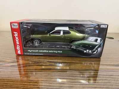 Auto World 1:18 1971 PLYMOUTH SATELLITE SEBRING PLUS Rare Green 1