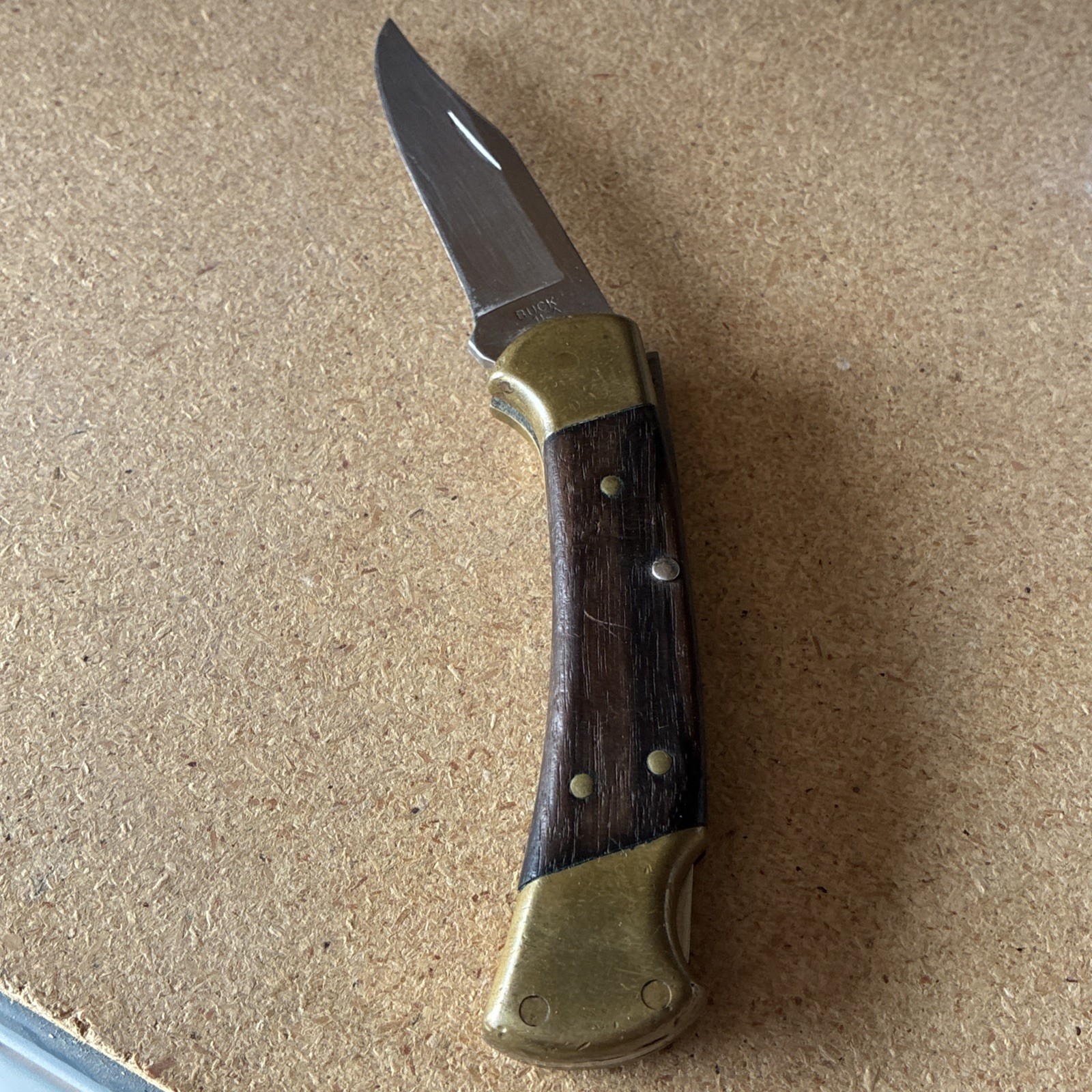 Vintage Buck 112 Ranger Folding Hunter Knife