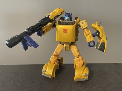Transformers Legacy Creatures Collide Deluxe Goldbug Actionfigur