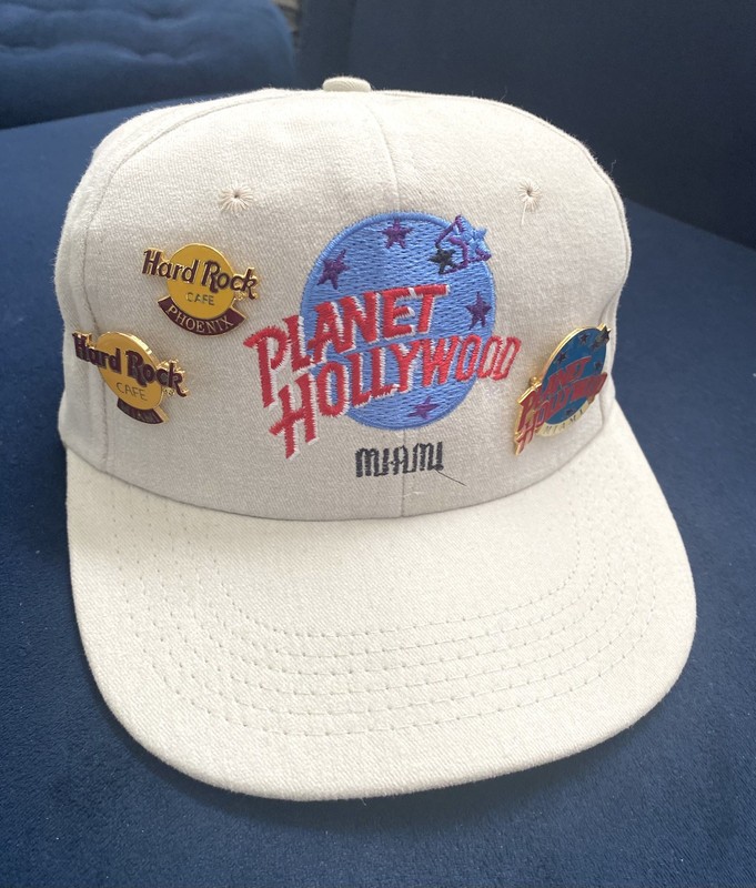 VINTAGE “NEW” PLANET HOLLYWOOD ADJ. CAP 3 Pins, 1 PH Miami,  2 HRock Miami & PHX