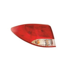 VAN WEZEL 8257931 Heckleuchte Links Außen für HYUNDAI ix35 (LM, EL, ELH)