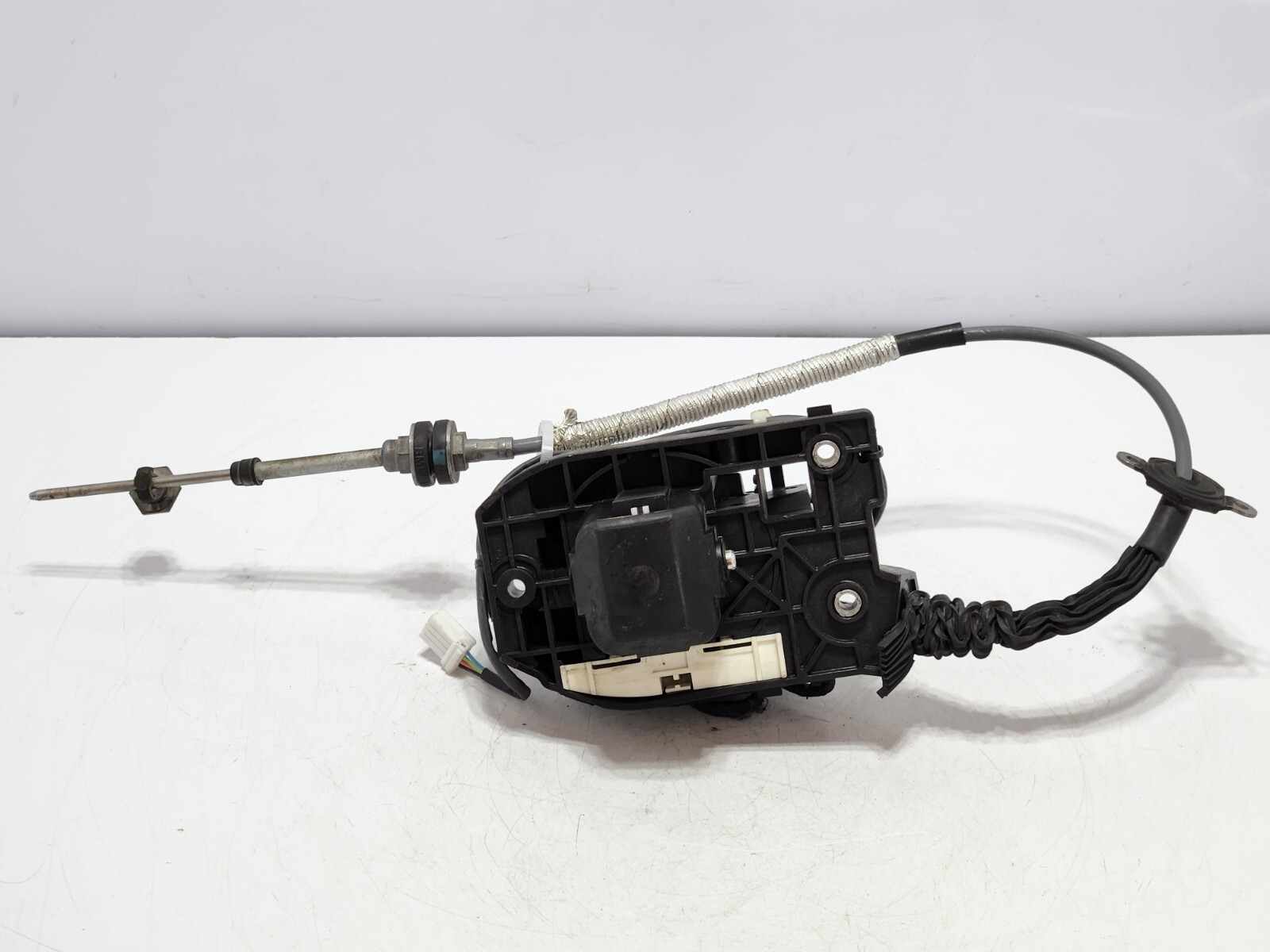 ✅ 08-18 OEM Maserati GT M145 Automatic Transmission Gear Selector Shifter 51k