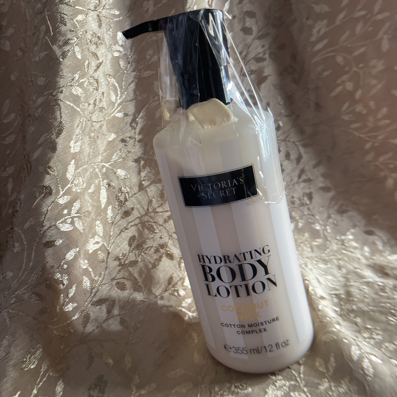 Victoria27s+Secret+Hydrating+Body+Lotion+Coconut+Milk+12oz for sale