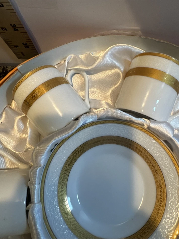 Juego de té/café de porcelana Golden Star Imports vintage, 6 tazas y platillos - Nuevo en caja Foto 3 de 4