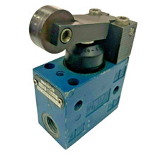 WABCO Rexroth 3630070010 NW7 3/2-Way Roller L...