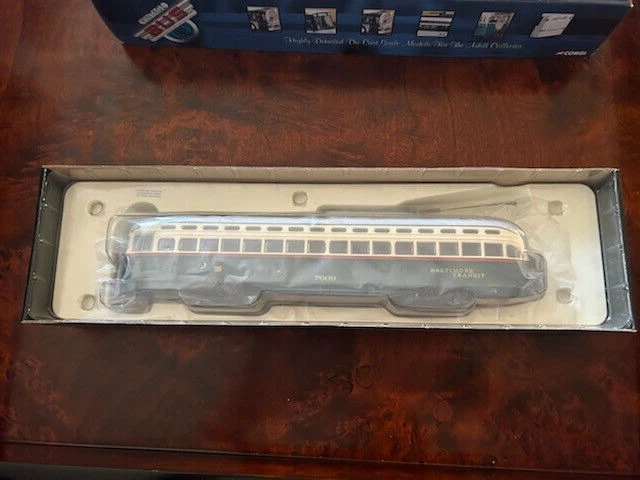 CORGI VINTAGE BUS LINES PCC STREETCAR BALTIMORE TRANSIT CO NIB 1/50 - Image 2 of 4