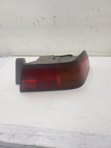 Passenger Tail Light Quarter Panel Mounted Fits 97-99 CAMRY 438739