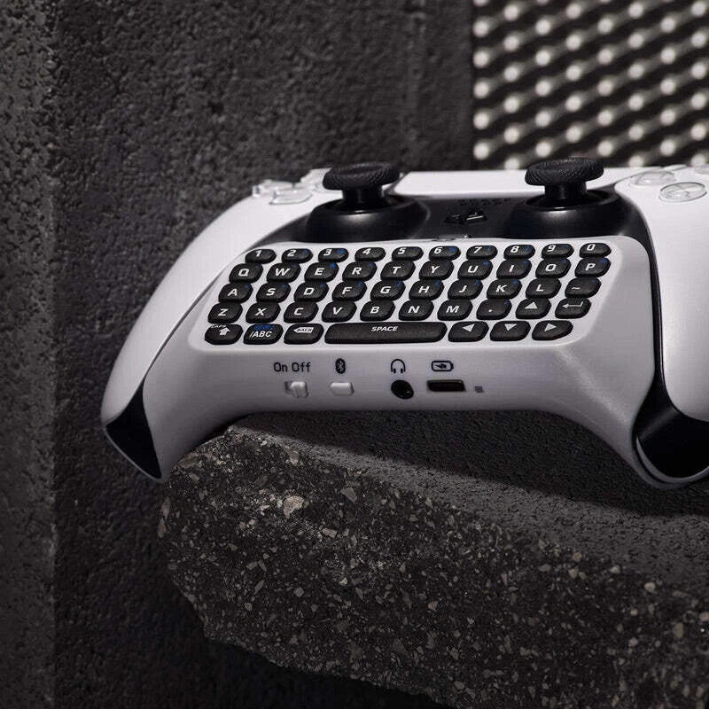 Numskull Sony PlayStation PS5 Bluetooth Wireless Mini Keyboard Keypad uk - Image 2 of 4