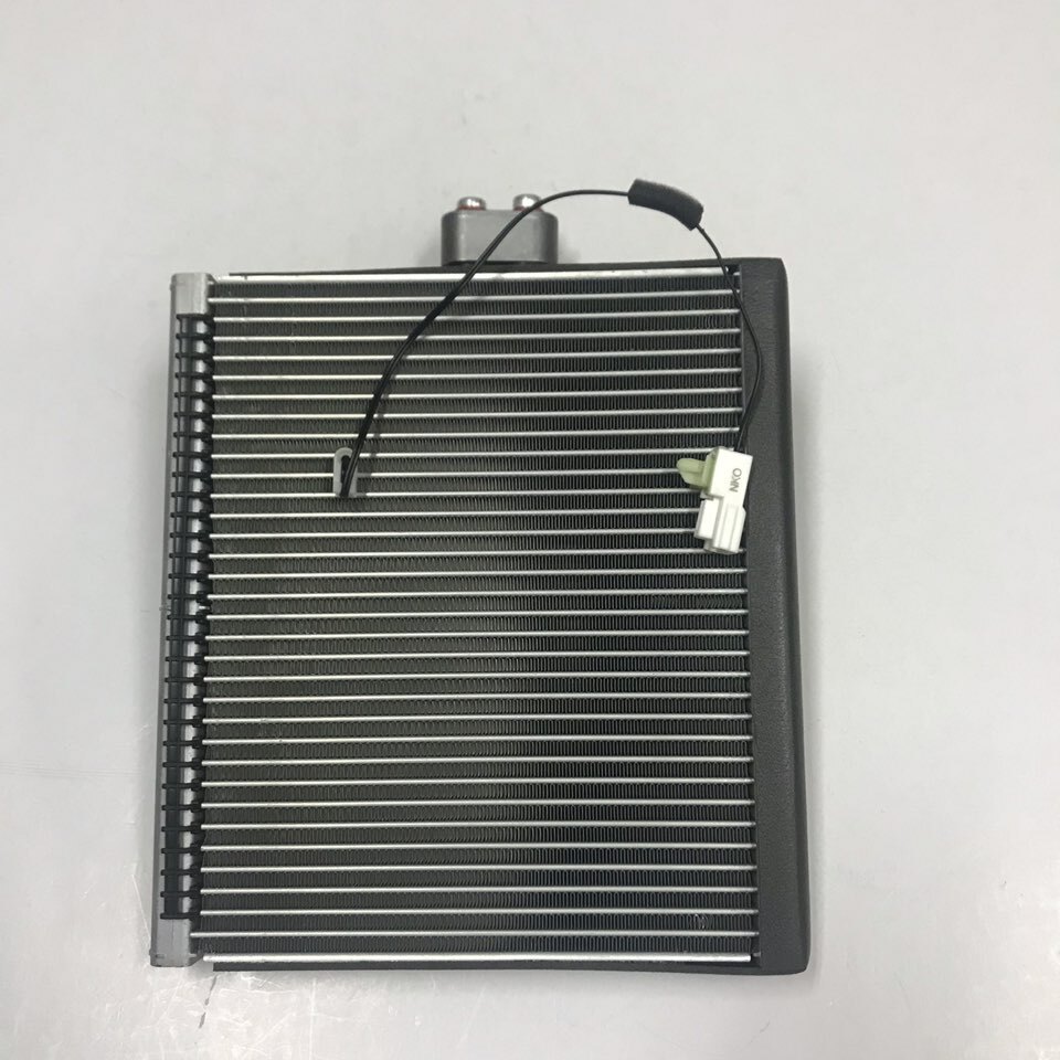 イリ ILZKAR8H8S NGK イリジウムプラグ 1個 NGK(日本特殊陶業) 【通販