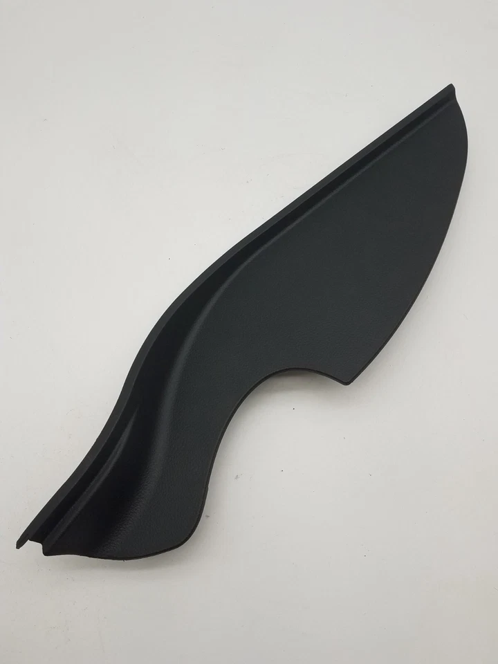 2009 Kia Rondo LX универсал передний правый пассажирской стороне приборной панели торцевой колпачок черный б/у OEM - Изображение 2 из 4