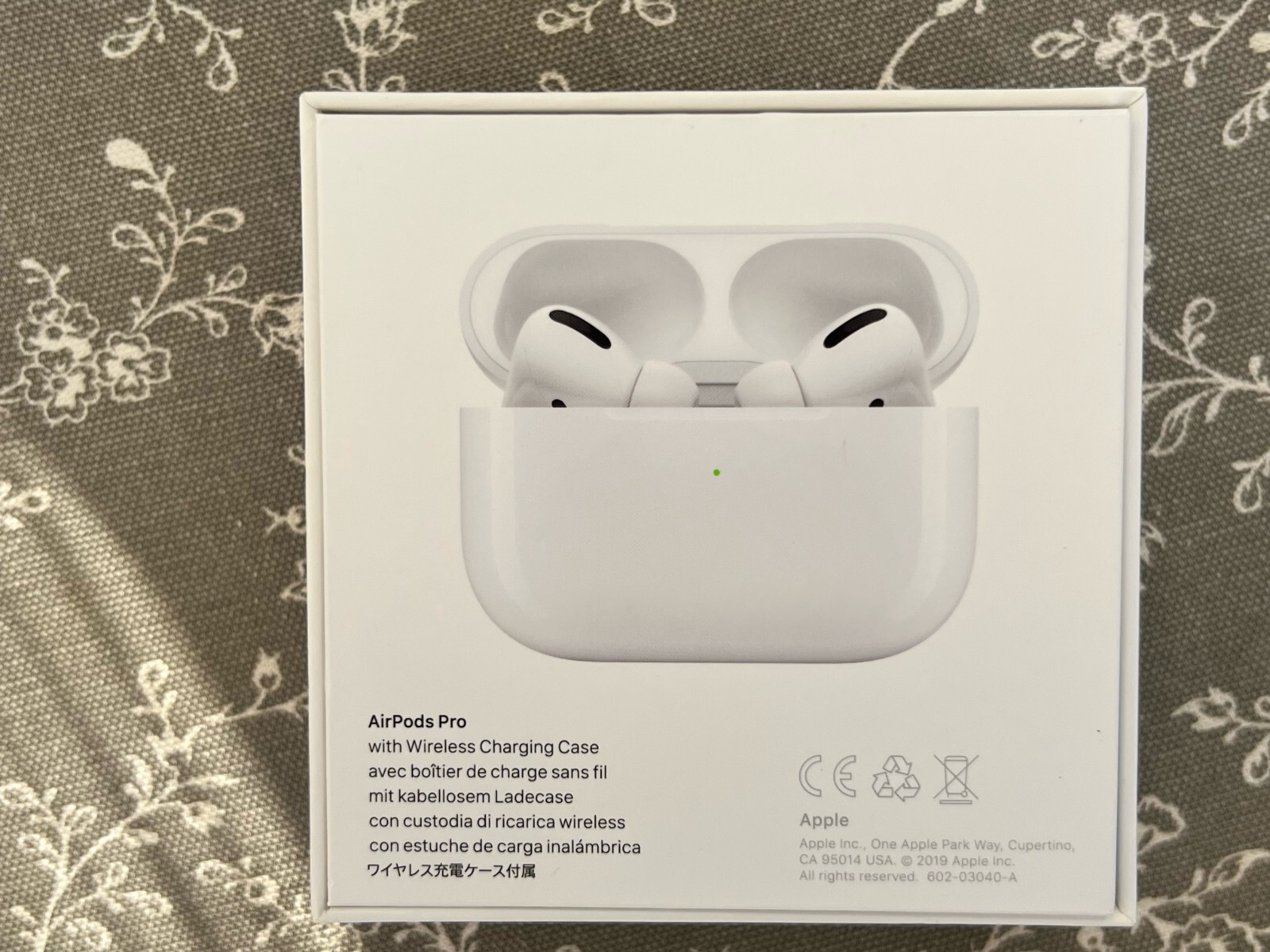 AirPodsPro A2190 1059 apple エアーポッズ 84 83