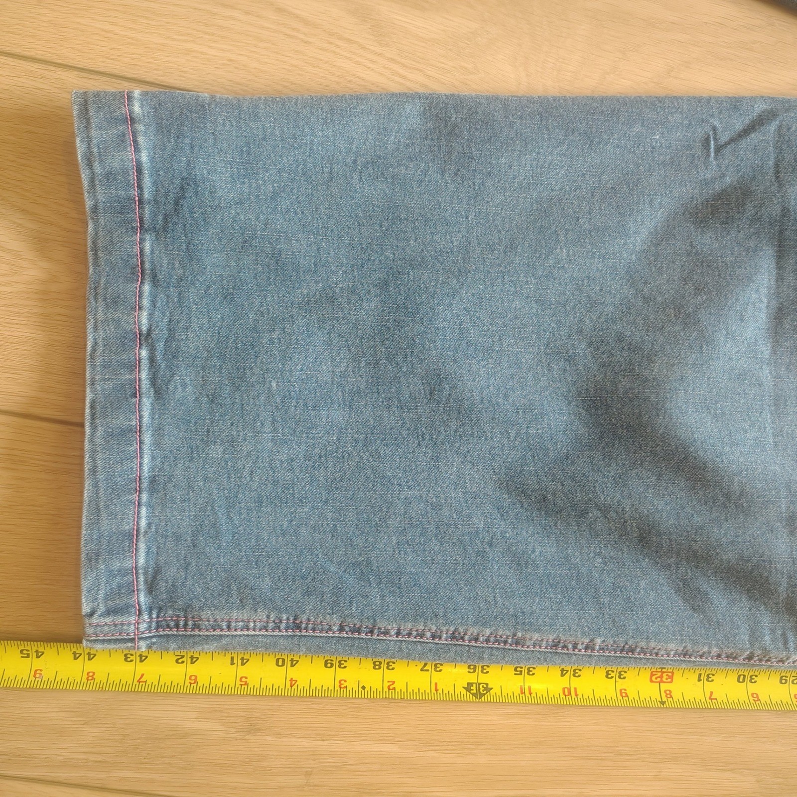 True Religion Denim Cargo SN Straight Jeans Medium Tide Wash Pink Stitch Sz38 thumbnail 10