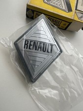 Calandre Renault R4