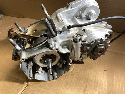 #ad 1989 88 96 YZ250 YZ 250 OEM Engine Crankcase Crankshaft Set Transmission Gearbox $499.99