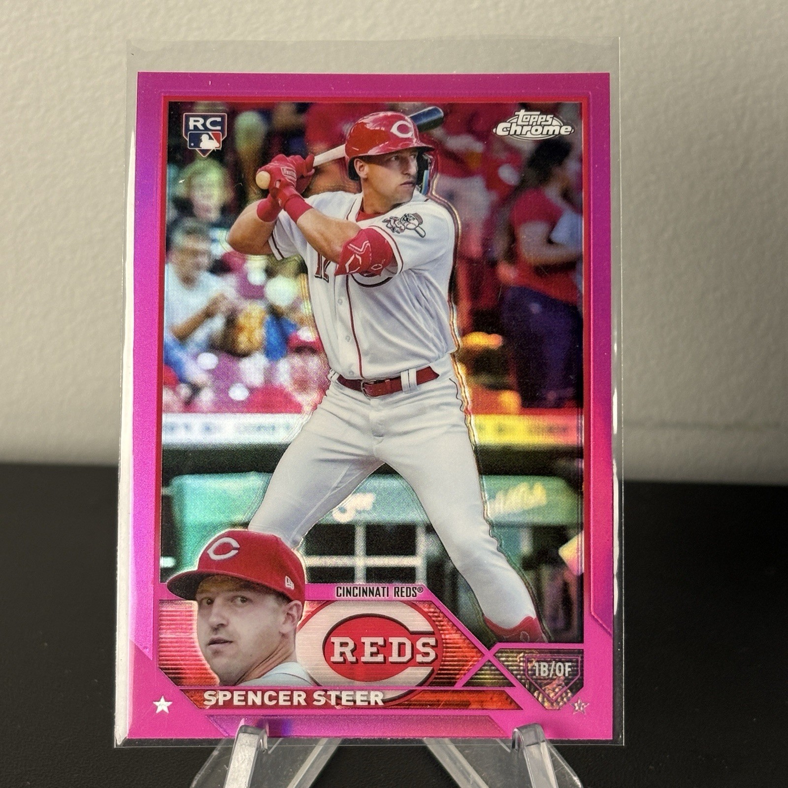 2023 Topps Chrome Pink Refractor Spencer Steer #146 RC Cincinnati Reds Card