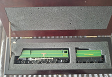 Hornby OO Gauge limited edition R320 BR West Country Class 'Exeter', 