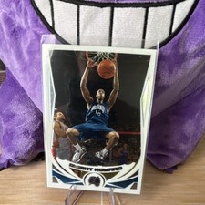 Topps Chrome 2004-05 Dwight Howard Rookie #166 Orlando Magic Basketball Card. rookie card picture