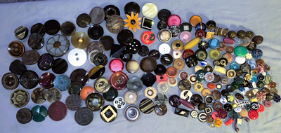 #ad Great Lot 197 Vintage amp; Older Plastic Materials Buttons # Designs to 2 1 4quot; $69.99