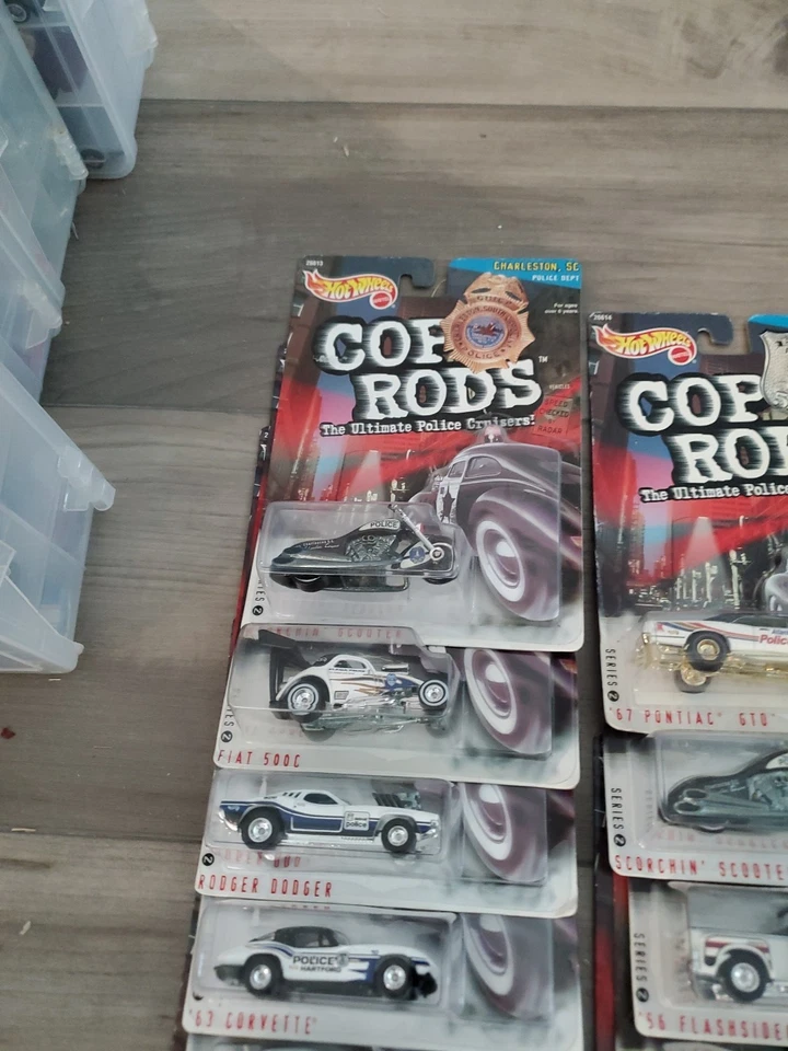 Hot Wheels 1999/2000 KB Kay-Bee Toys Exclusivo Cop Rods Serie 1 y 2 - Lote de 44 Foto 3 de 4