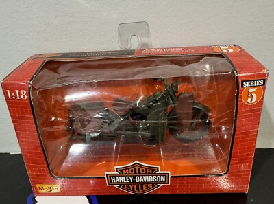 Maisto 1998 Harley Davidson 1942 WLA Flat Head Die Cast 1:18 Series 5