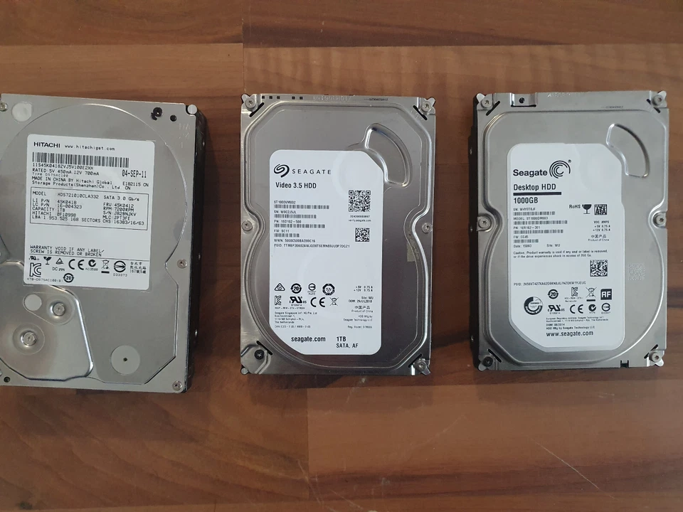 Festplatten Konvolut 1TB/1TB/1TB gesammt 3TB 3,5zoll interne HDD SATA