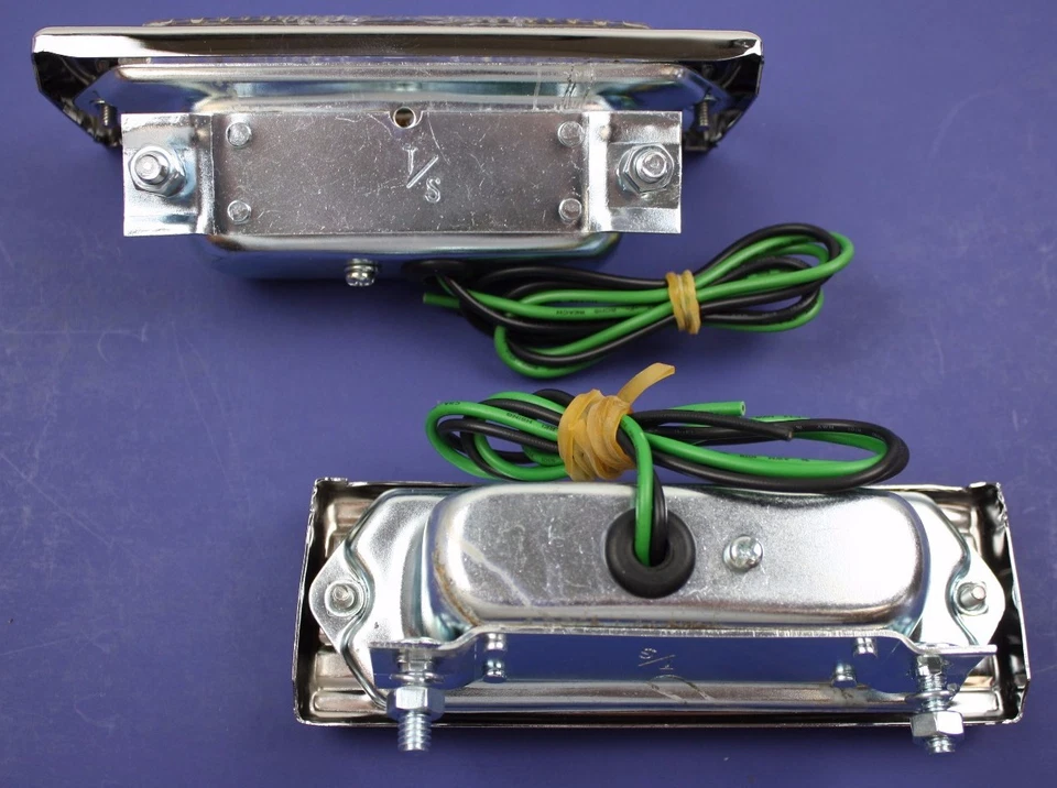 1947 1948 1949 1950 1951 1952 1953 CHEVROLET TRUCK PARK LIGHT ASSEMBLIES 12VOLT  - Image 2 of 2