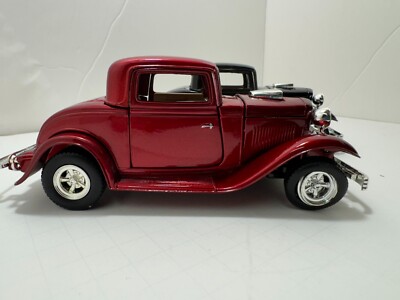 1932 Ford Coupe (1:24 scale) Die-cast