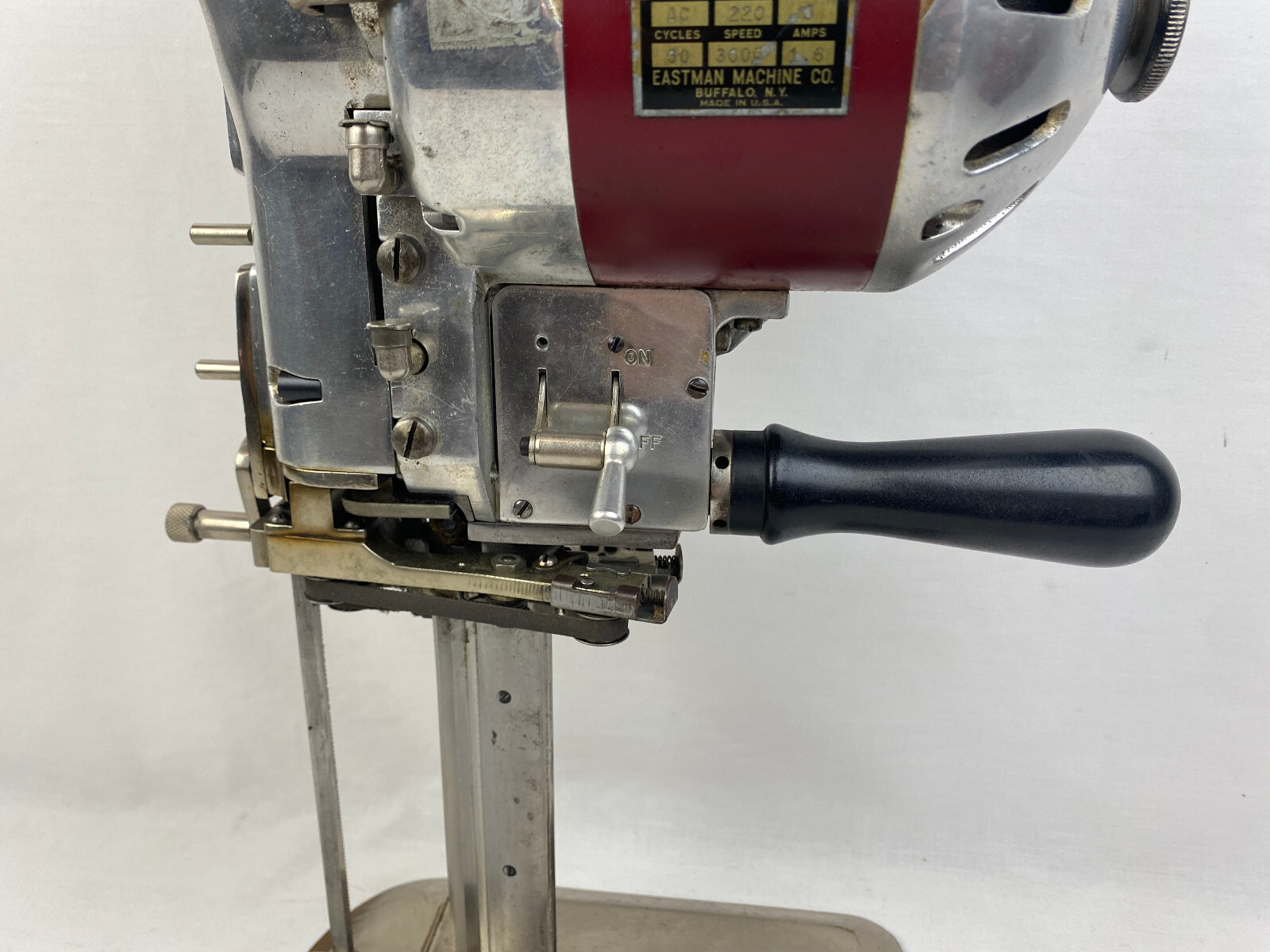 VTG Eastman Machine Class 551 Straight Knife Industrial Upholstery Cutter READ