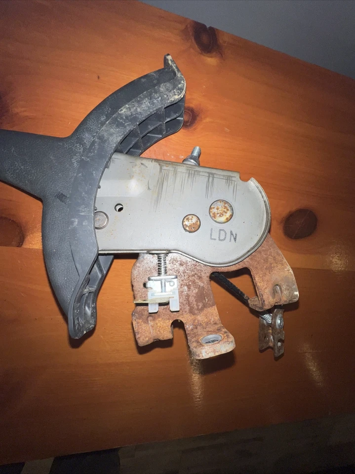 12 13 14 15 16 HYUNDAI ACCENT Sedán FRENO DE ESTACIONAMIENTO DE EMERGENCIA OEM Foto 4 de 4