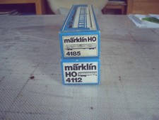 MÄRKLIN-Konvolut, 2 blaue Leerkartons f. 4185 Steuer- u. 4112 D-Zugwaggons