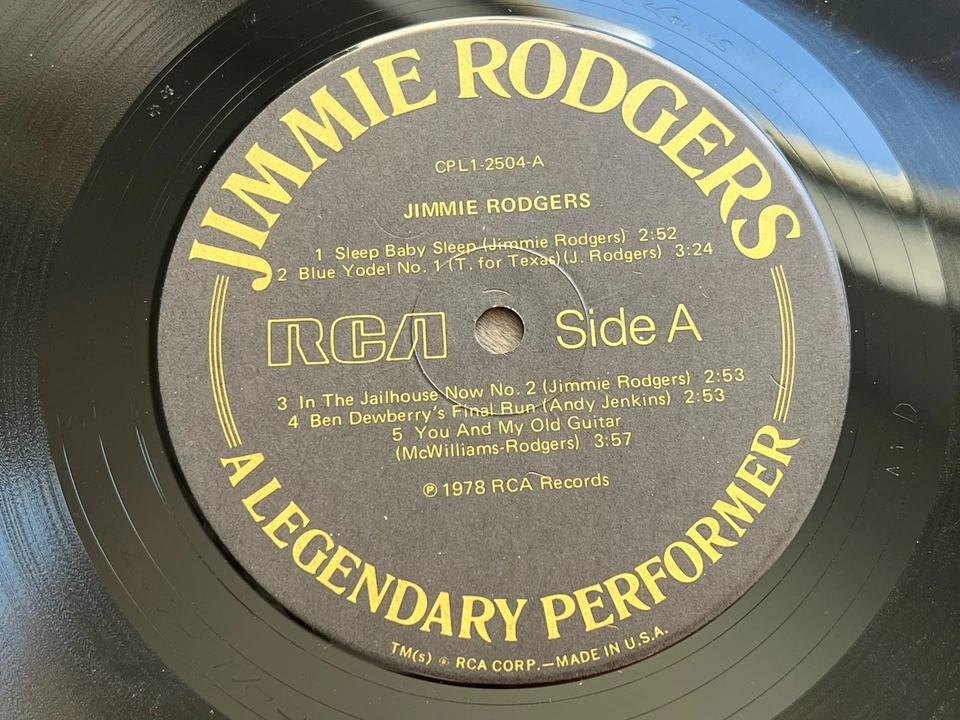 Jimmie Rodgers A Legendary Performer LP 1976 RCA CPL1-2504(e) EX/VG Country Folk - Image 4 of 4