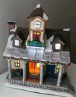 Carole Towne R+M Train Station Lemax CHRISTMAS Village~Lights Up~NEW~See Video — photo 2