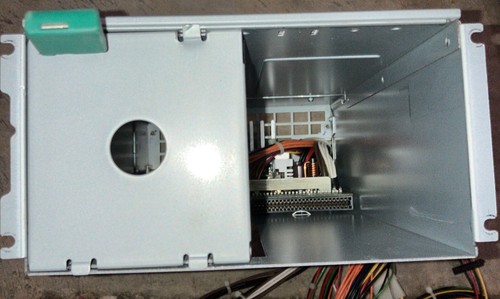 DELTA RPS-600-5 A REDUNDANT POWER SUPPLY CAGE 600W. Intel P/N: E35772-007 - 第 2/2 張圖片