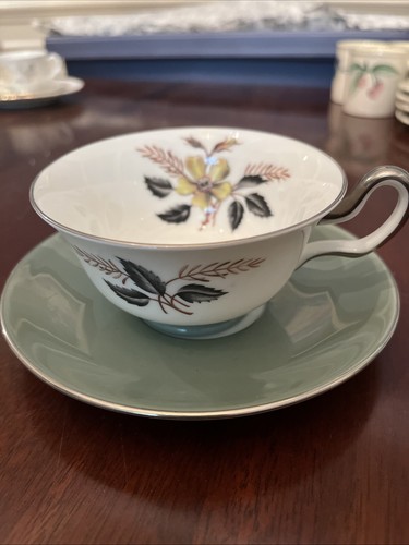 Wedgwood China England Tea Cup & Saucer Greenwood Platinum Trim - 第 1/6 張圖片
