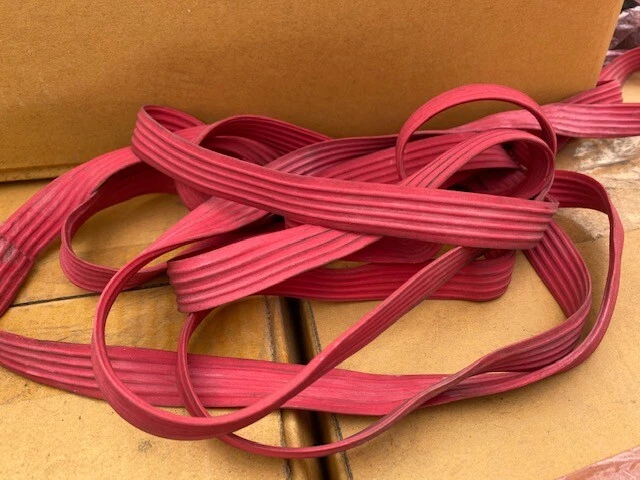Large red rubber bands deals