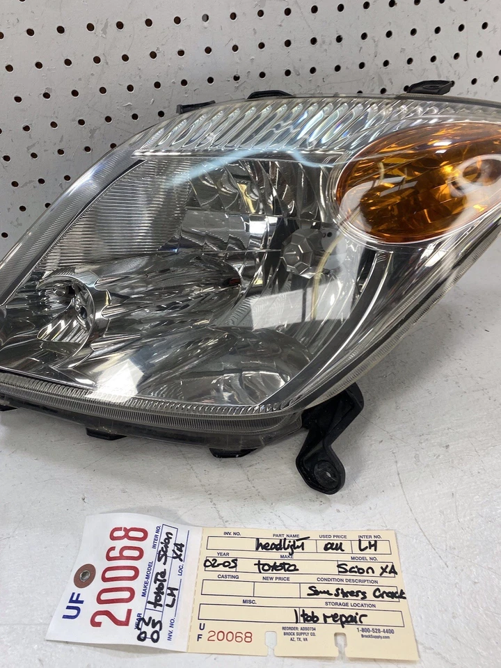 Faro lateral izquierdo Toyota Scion XA 2002 2005 OEM Foto 2 de 4