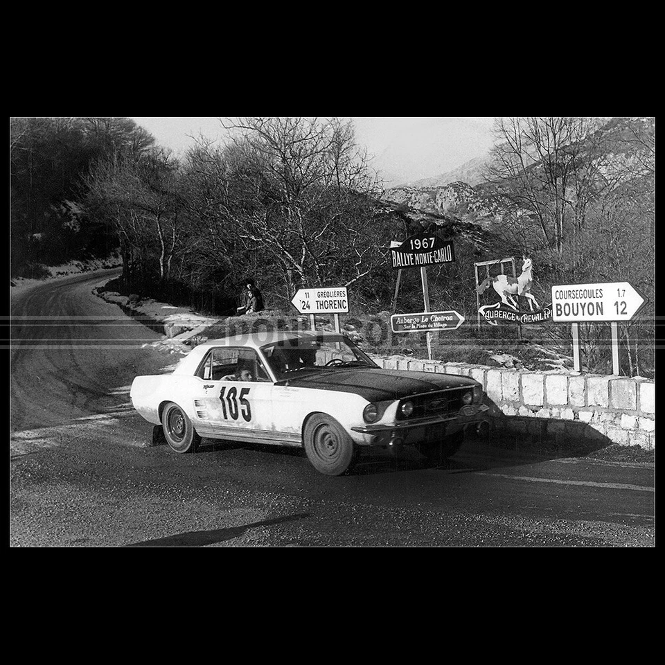Photo A.025806 FORD MUSTANG H. CHEMIN & JOHNNY HALLYDAY RALLYE MONTE CARLO 1967 - Photo 1/1