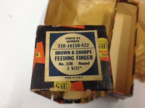 Brown & Sharpe 22H Round 1-5/32" Feeding Finger 710-16110-422, NEW OLD STOCK - Picture 2 of 4