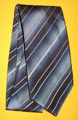 MEN'S CANALI MULTI COLOR STRIPED TIE - TIES - NECKWEAR - DESIGNER TIES. - Picture 2 of 4