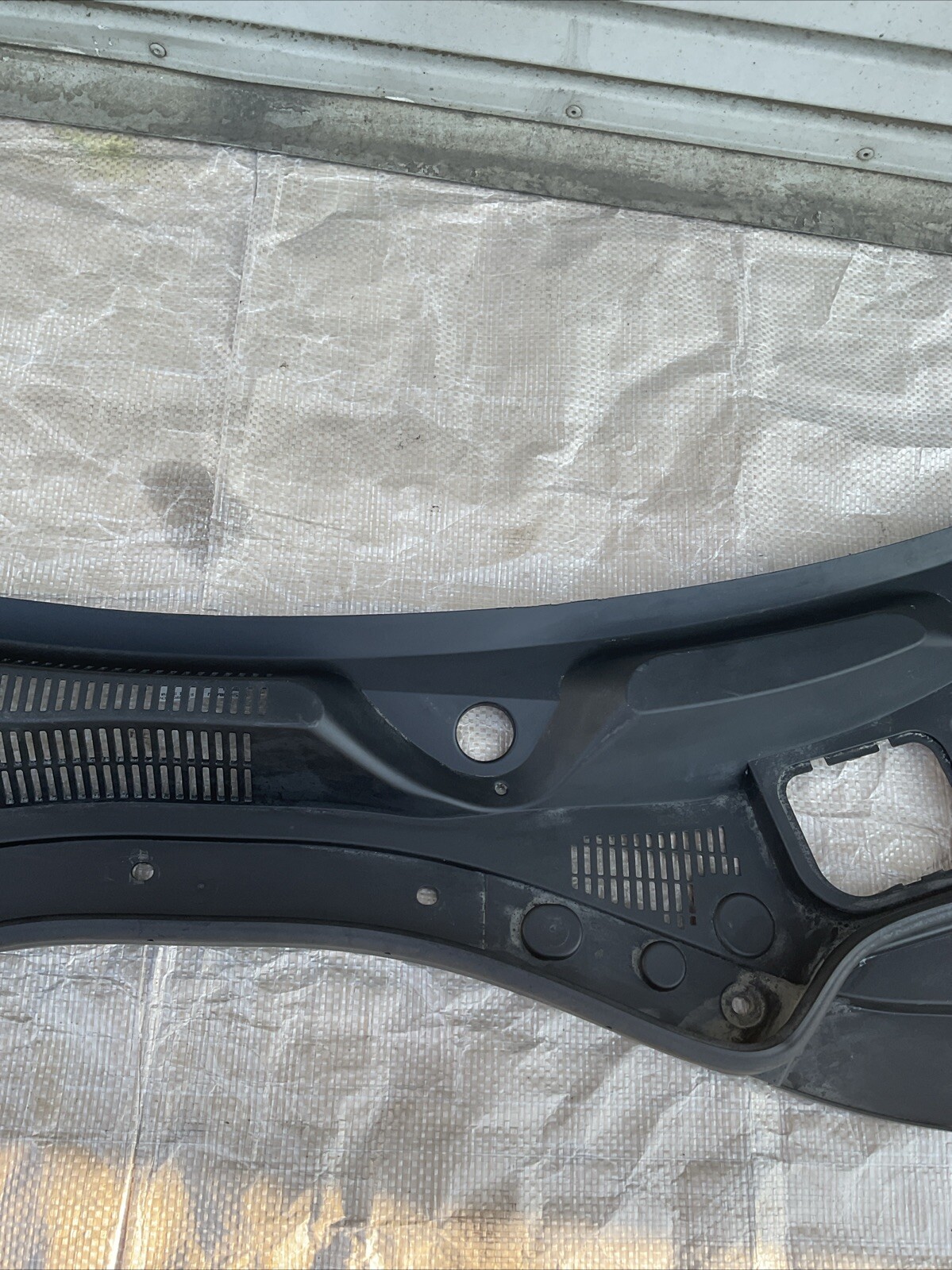 MASERATI QuattroPorte WINDSHIELD WIPER COWL COVER PANEL GRILLE OEM 14-20