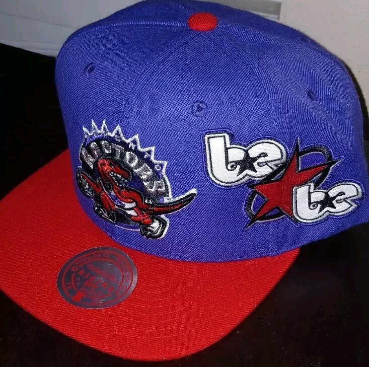 2024 BILLIE EILISH L.A. Holiday Complex Pop Up Mitchell Ness Toronto Raptors Hat