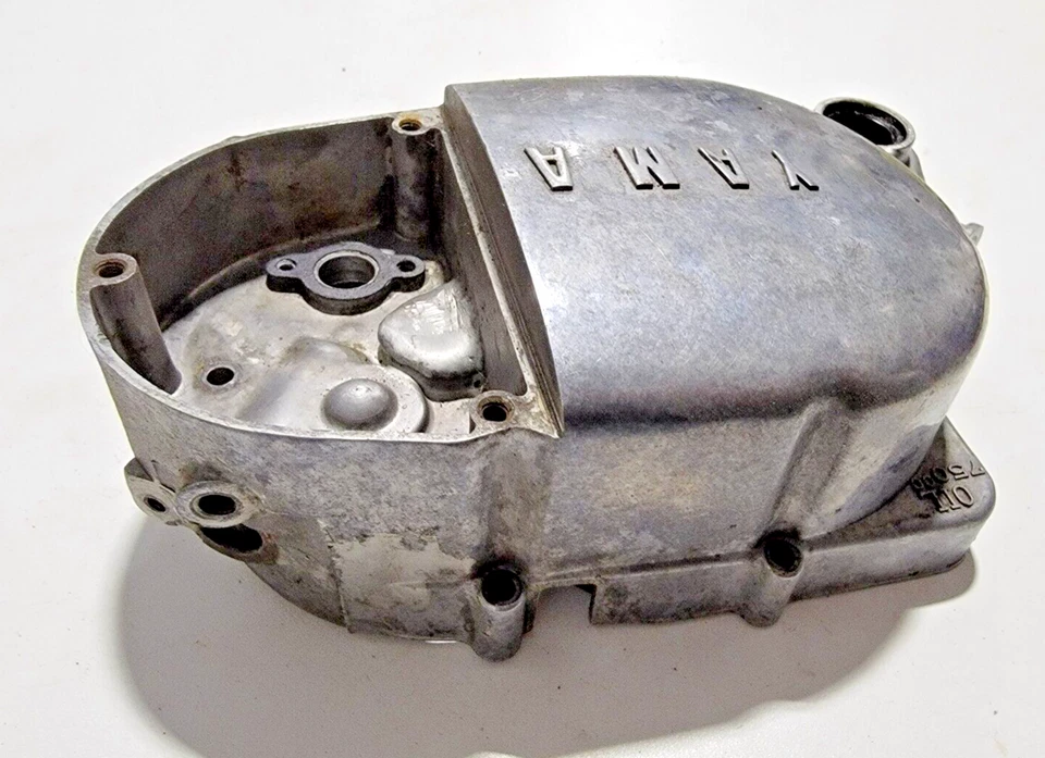 Cubierta de embrague manivela derecha Yamaha AT1 125 CT1 ATMX 1969-1971 Foto 3 de 4
