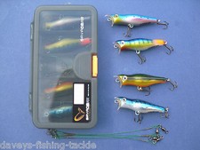 SAVAGE GEAR LURE BOX 4 TOP PERCH PREY PLUGS WIRE TRACES PIKE BASS FISHING KIT C2