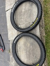 Maxxis DHR 2 20x2.30 Tyres And Innertubes