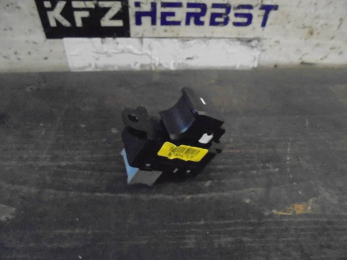Hyundai i20 II GB Schalter Fensterheber 1-fach 93580C7010 197797