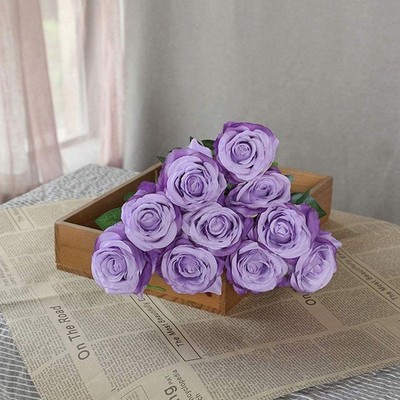 4 Stück Lebensechte Künstliche Rosen Seide Material für Zuhause Hochzeit Part