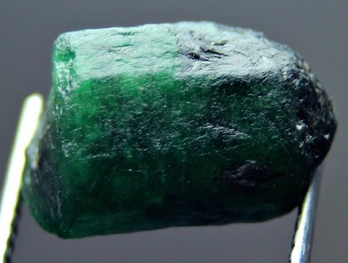 Natural Deep Green Emerald Translucent Terminated Crystal 6.50 CT Zambia - Picture 7 of 10