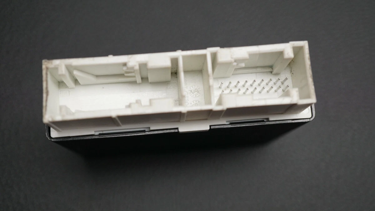 GENUINE BMW X5 X6 F15 F85 F16 F86 PARKING MODULE PARK ECU 6884612  